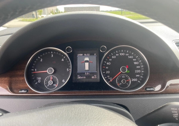 Volkswagen Passat cena 32600 przebieg: 285410, rok produkcji 2012 z Debrzno małe 191